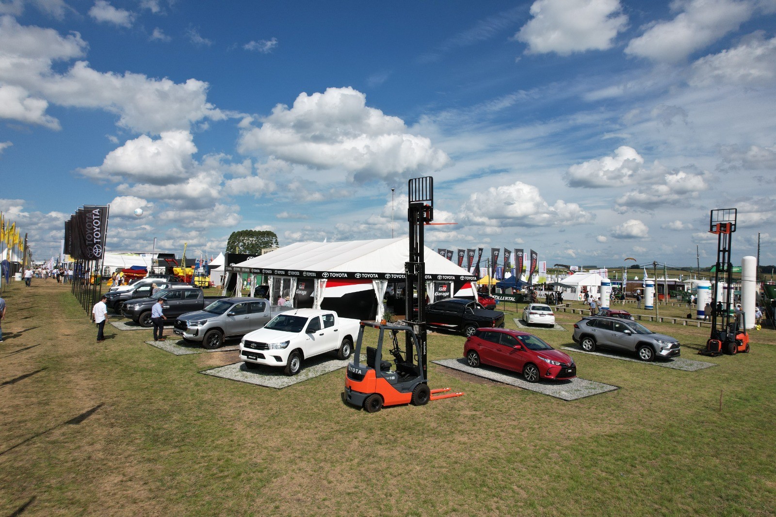 Equipos Toyota en Expoactiva 2022